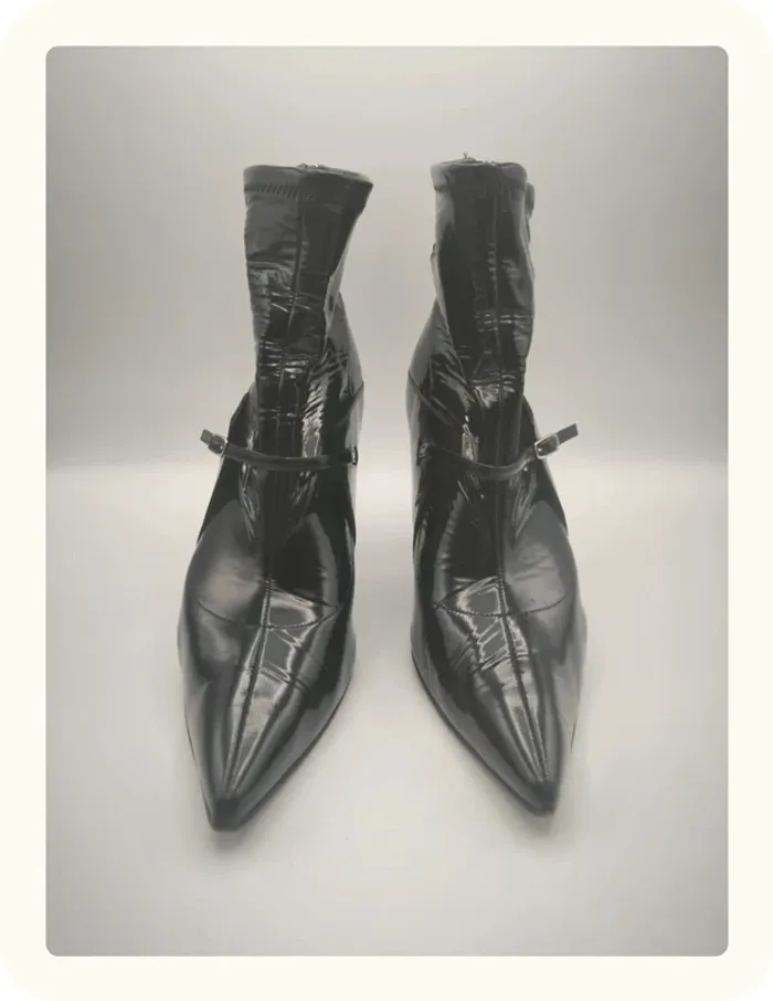 Bottines à talons cuir Givenchy Taille 40 - photo numéro 3