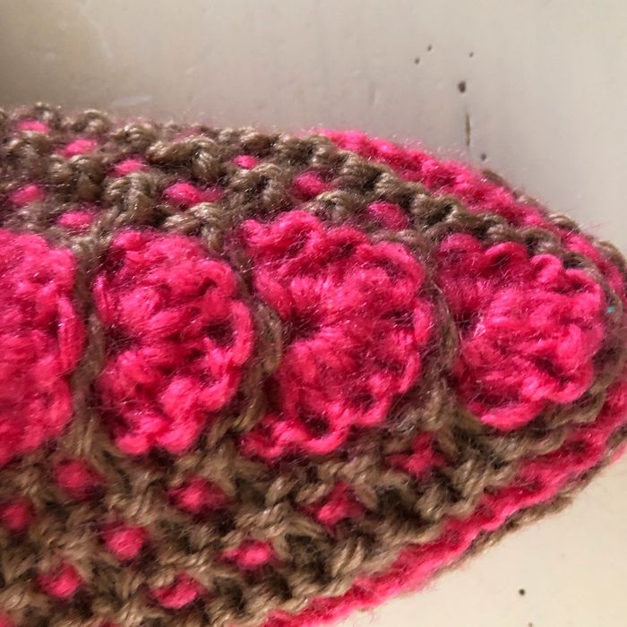 Chaussons tricotés à la main - photo numéro 9