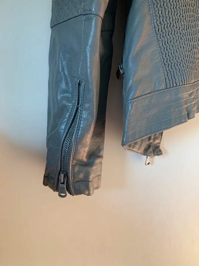 Veste imitation cuir - photo numéro 4