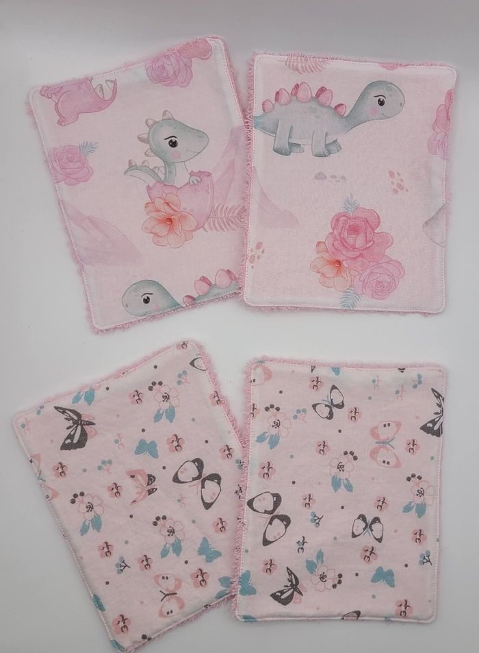 Débarbouillette rose à motifs fait main - photo numéro 2