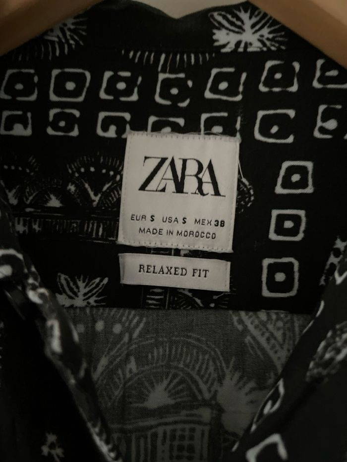 Chemisette Zara, taille S. Très bon état six euros. - photo numéro 2