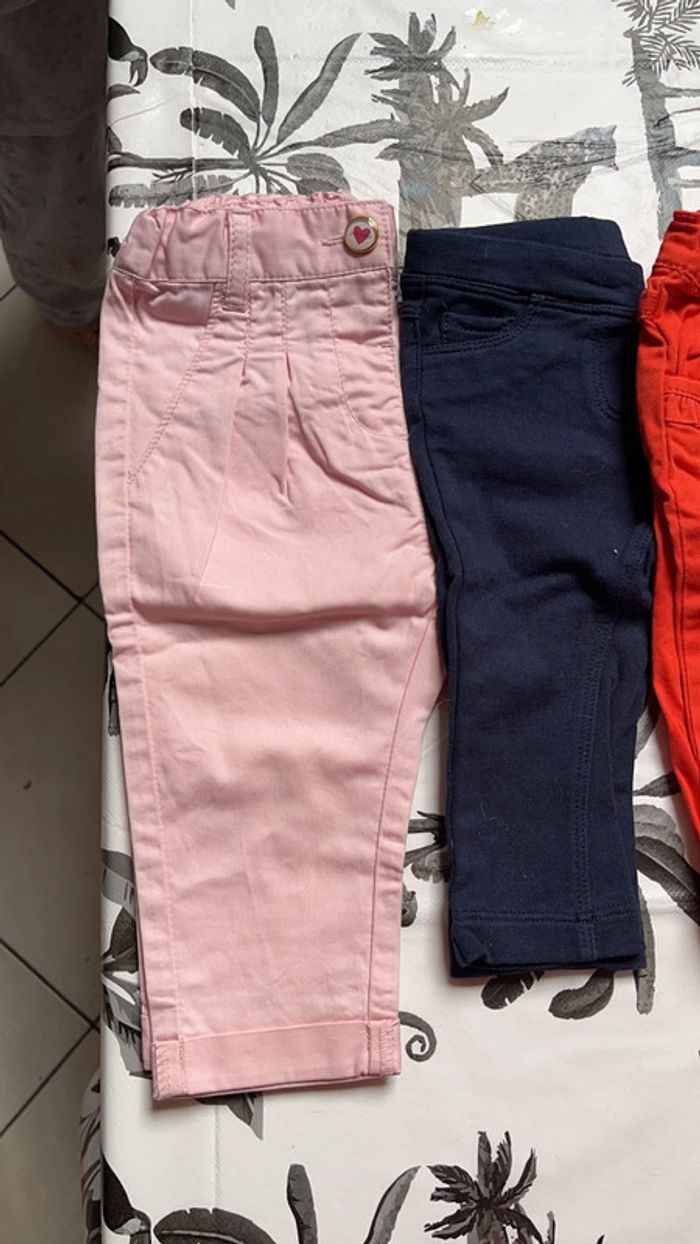 Lot de 4 pantalons fille 6 mois - photo numéro 2