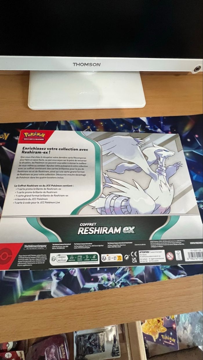 Coffret Pokémon reshiram français - photo numéro 4