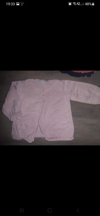 Gilet bébé fille 9 mois (c3)