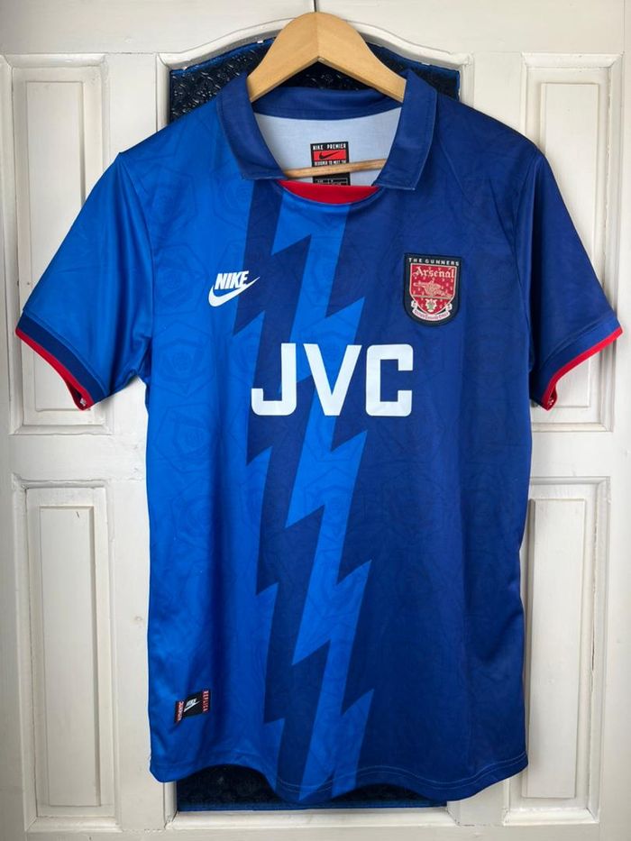 Maillot Arsenal Vintage Bergkamp 10 JVC - photo numéro 2