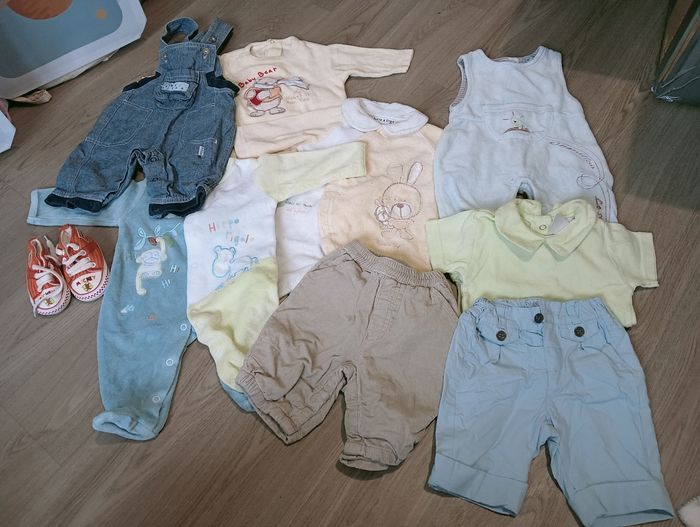 Lot de 0 et 1 mois - photo numéro 3