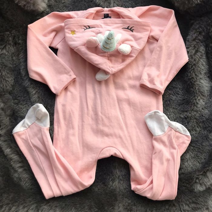 Grenouillère licorne rose et blanche Kiabi 36 mois - photo numéro 2