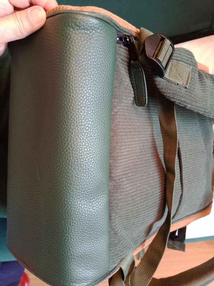 Sac à dos Cabaïa Adventurer M Neuf  velours vert forêt/ marron - photo numéro 4