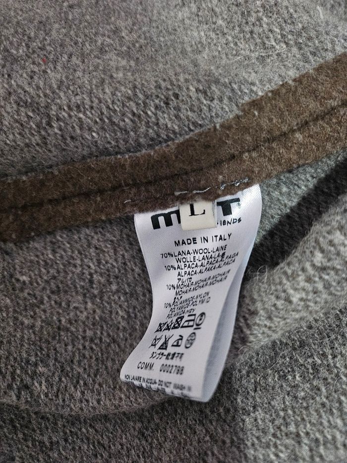 Manteau femme taille L marque MET avec  capuche  et fausse  fourrure - photo numéro 5