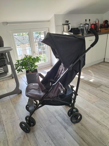 Poussette canne joie nitro lx