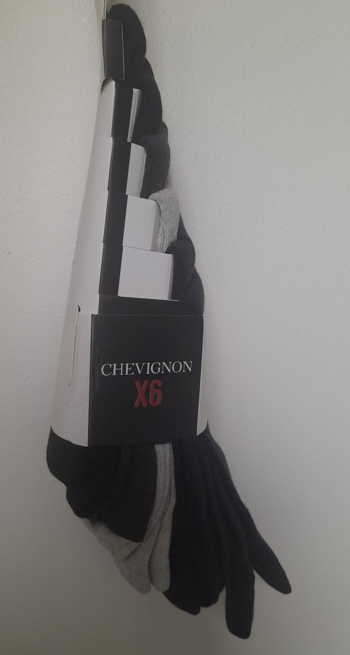 Lot chaussettes Chevignon taille 39-42 - photo numéro 3