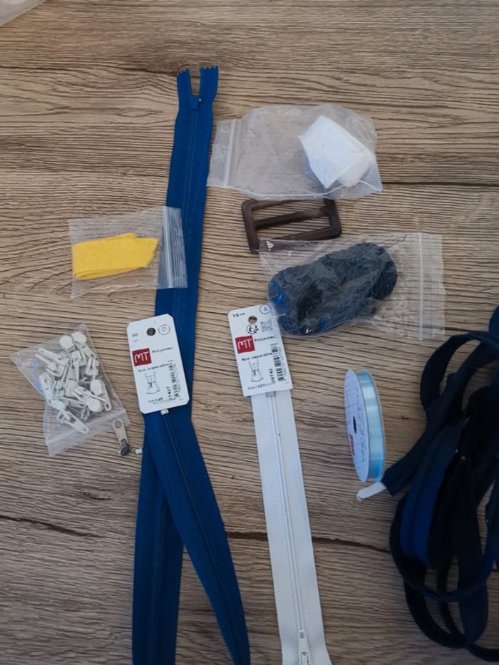 Lot accessoires couture et loisirs créatifs - photo numéro 2