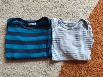 Lot de 2 bodies manches longues 12 mois