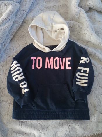 Pull à capuche fille Kiabi 5 ans