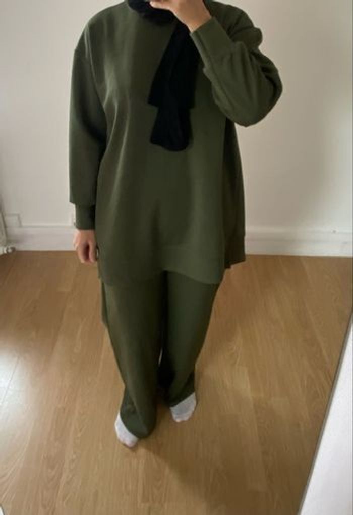 Ensemble haut et pantalon femme