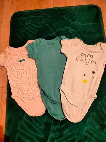 Lot de bodies 3 mois
