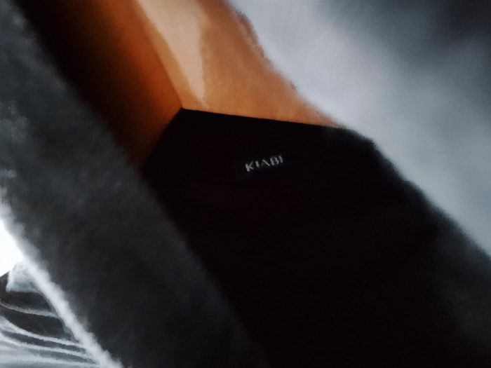 Tee shirt noir col roulé Kiabi 6 ans - photo numéro 2