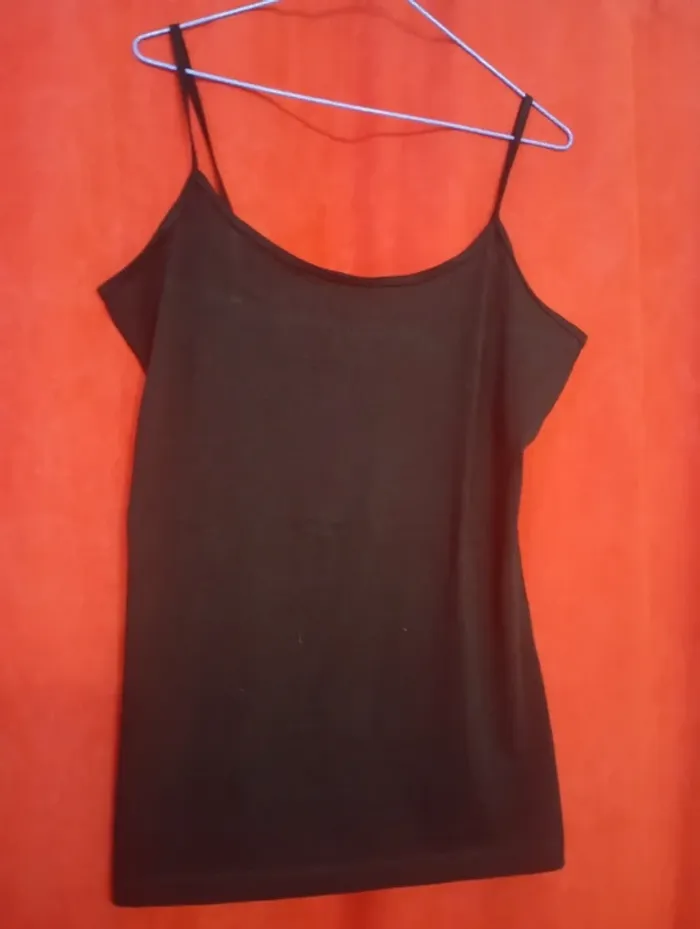 Débardeur femme taille xl 46/48 neuf vendu à l'unité ou lot de 3 (344) - photo numéro 2
