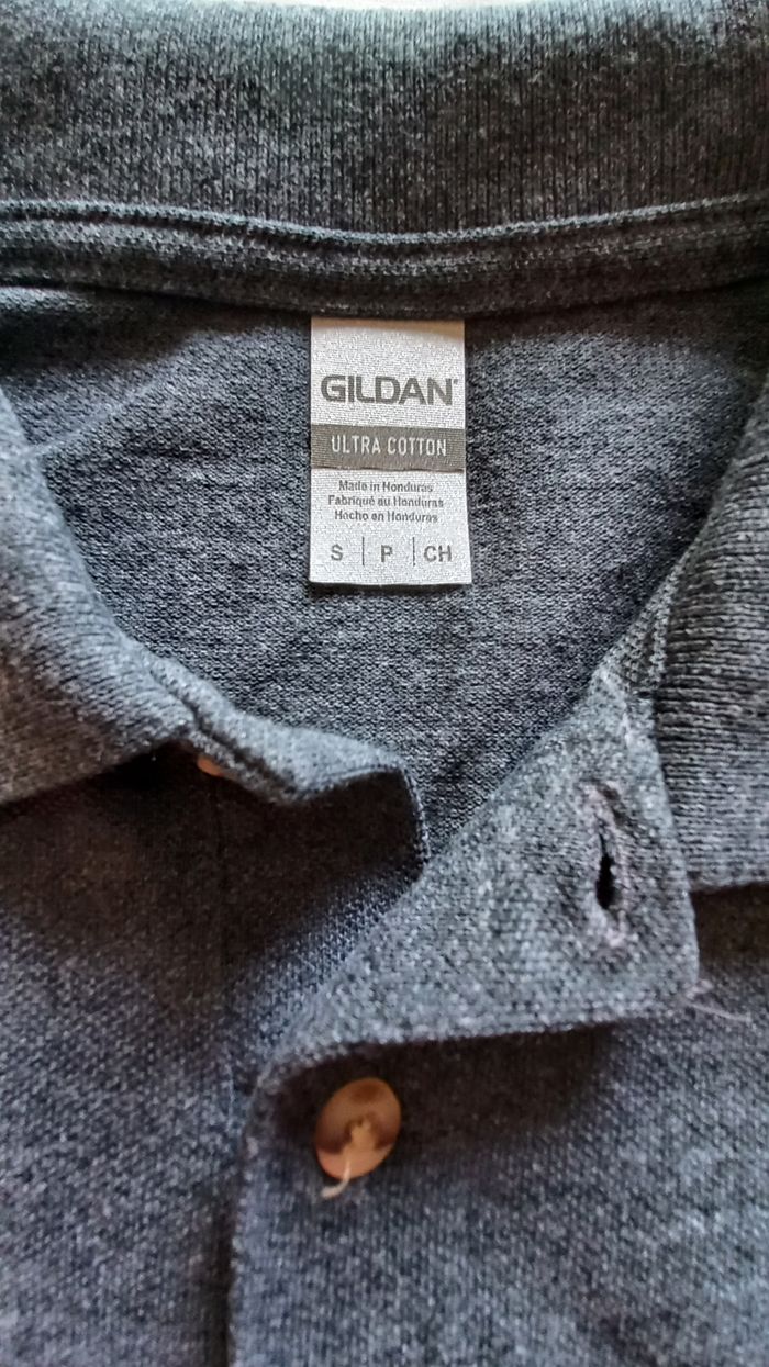 T-shirt garçon taille S - photo numéro 3