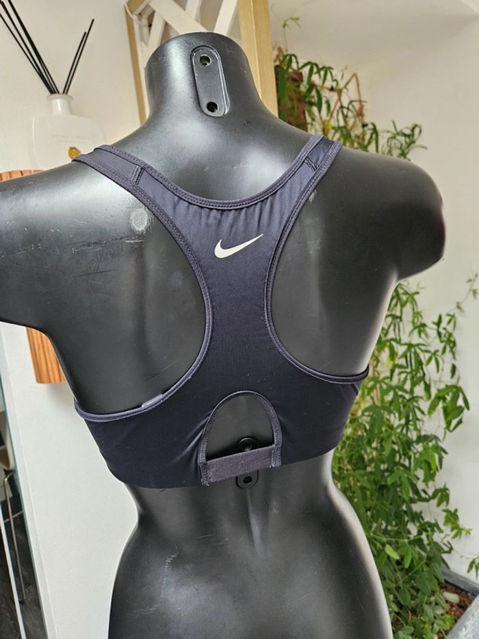 Nike brassière de sport 80C - photo numéro 4