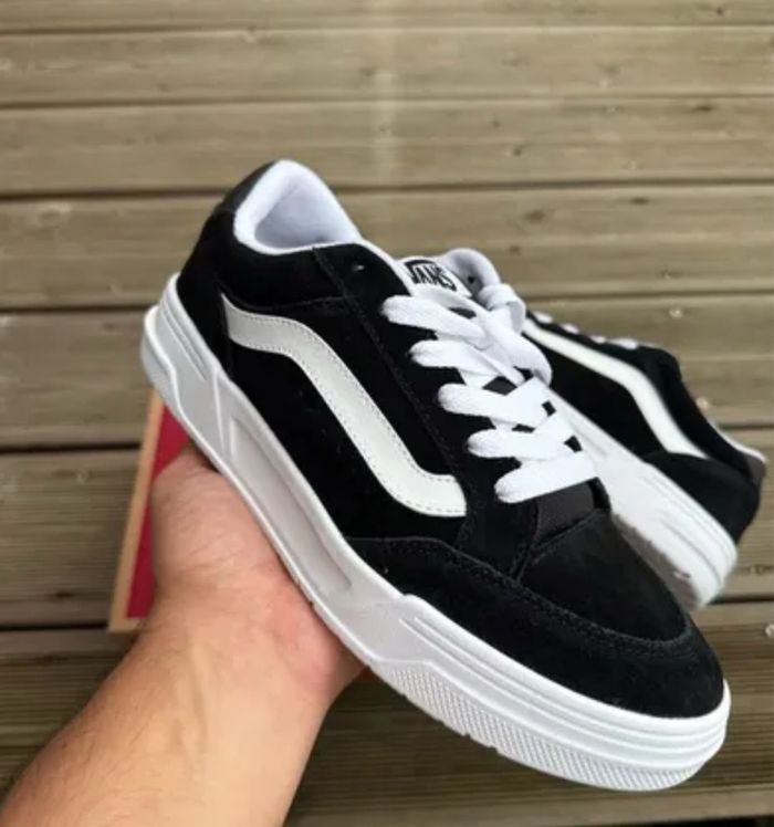 Vans Hylane Taille 38 Neuf avec boîte - photo numéro 6