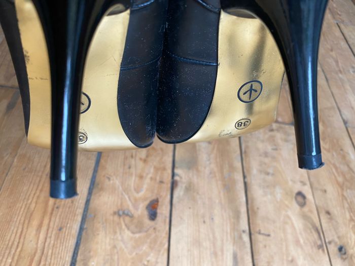 Escarpins noir talons aiguilles 38 Mosquitos - photo numéro 9