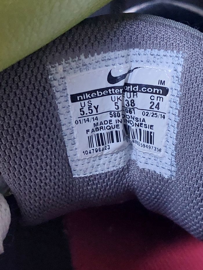 Baskets Nike pointure 38 - photo numéro 8