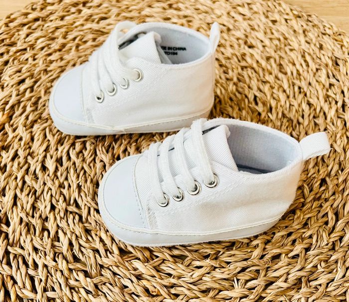 Baskets bébé montantes en toile Kiabi - photo numéro 2