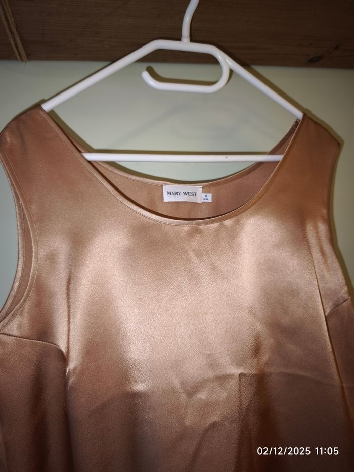 Blouse fluide doré/or satin vintage  44 - photo numéro 3