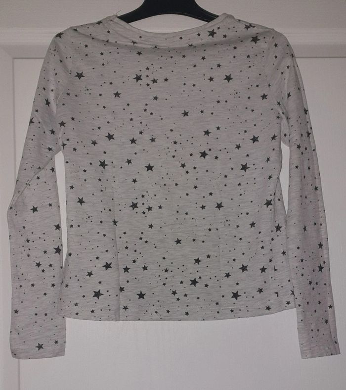 Tee-shirt ML motifs étoiles/tigre 8/9 ans - photo numéro 4