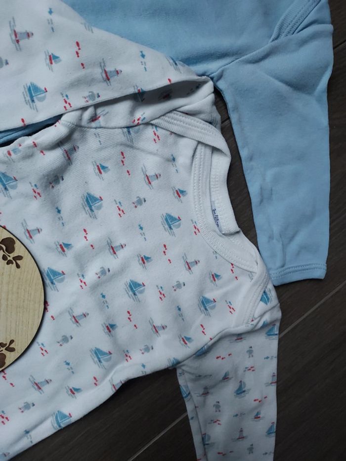 2 bodies Petit Bateau - photo numéro 3