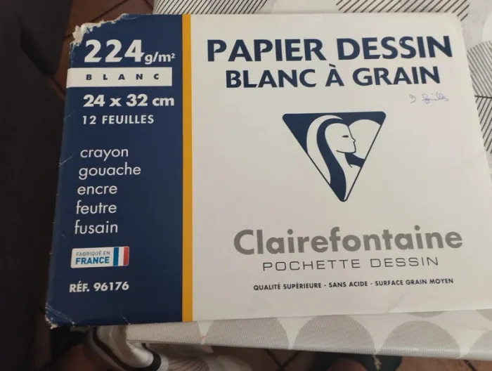 Pochette papier dessin blanc à grains