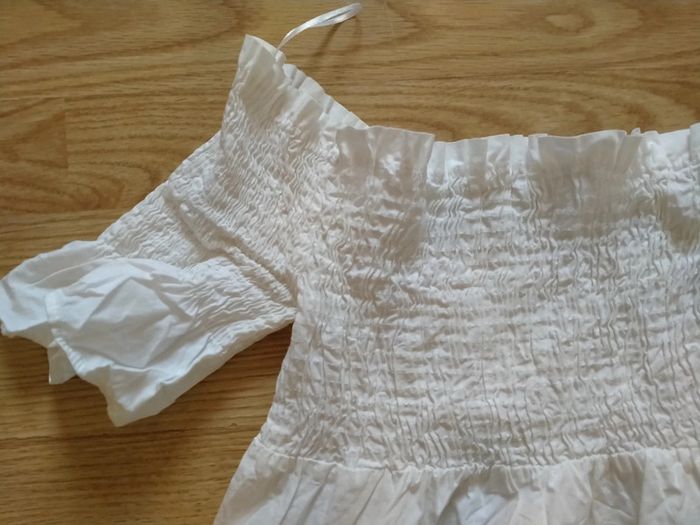 Haut blanc. Manches courtes. Femme . Promod.
Taille 36 - photo numéro 6