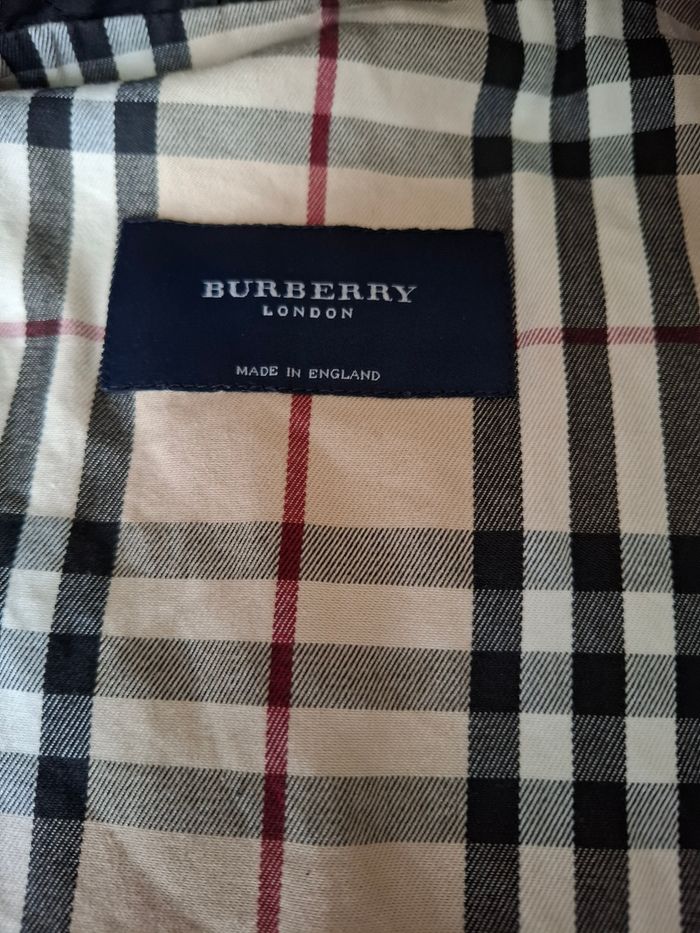 Doudoune fine burberry - photo numéro 3