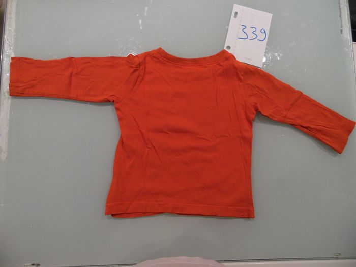 t-shirt manche longue 12 mois - photo numéro 2