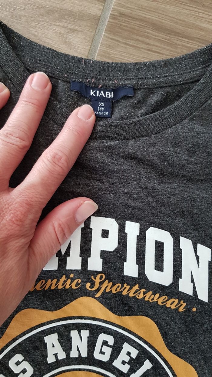 Tee shirt gris - photo numéro 2