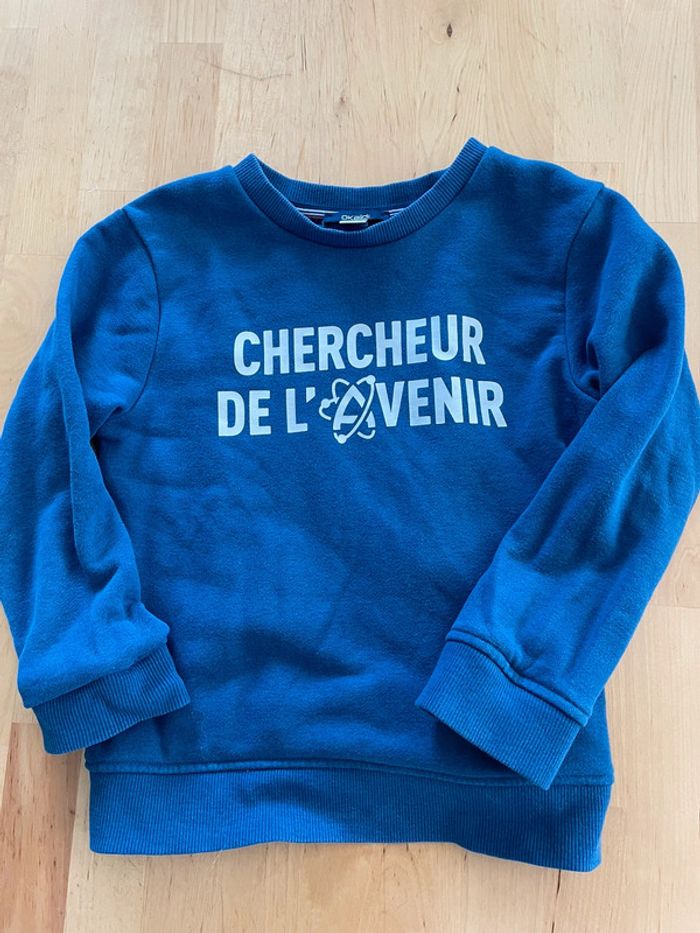 Sweat « Chercheur d’avenir » Okaidi 5 ans