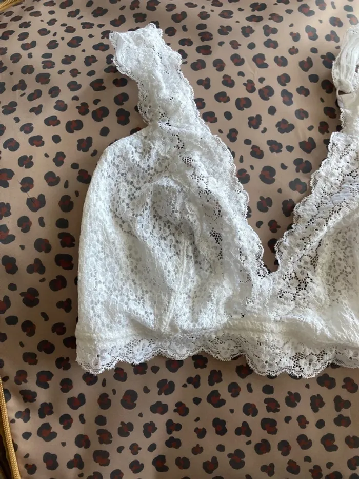 H&M soutien-gorge taille L - photo numéro 2