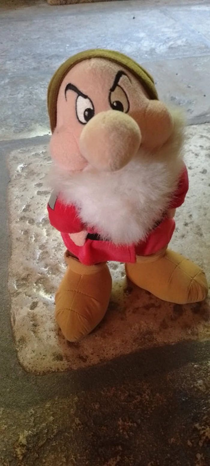 Peluche Grincheux Blanche Neige Disney - photo numéro 2