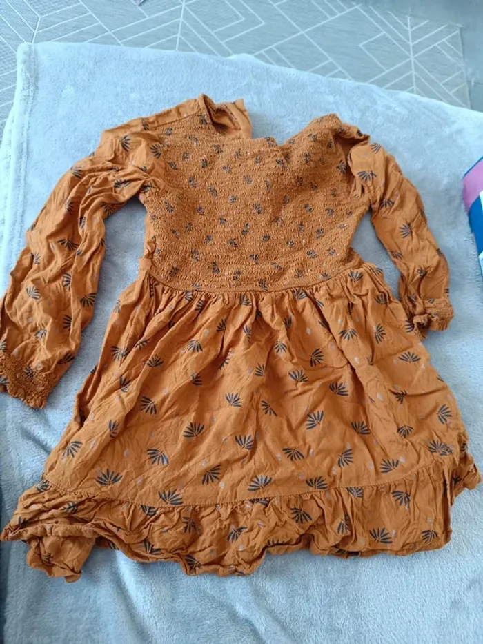 Robe moutarde - photo numéro 2