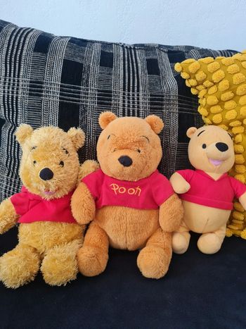3 peluches winnie l'ourson 27 cm de haut - disney