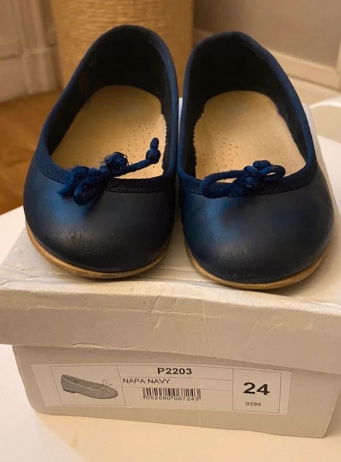 Ballerines cuir fille T.24