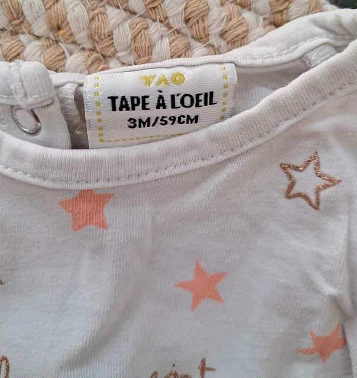 Lot 2 t-shirts manches longues 3 mois TAO Kiabi - photo numéro 2