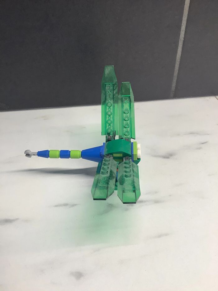 Lego 40244 libellule Mini modèle du mois Juin 2017 - photo numéro 2