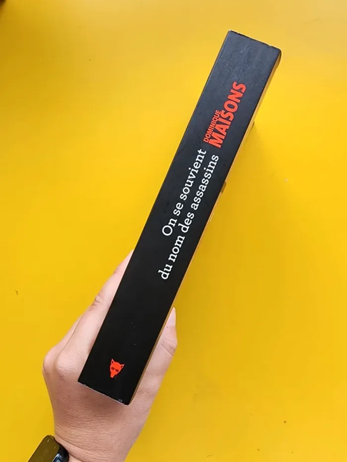 Livre broché "on se souvient du nom des assassins" de Dominique Maisons - photo numéro 3