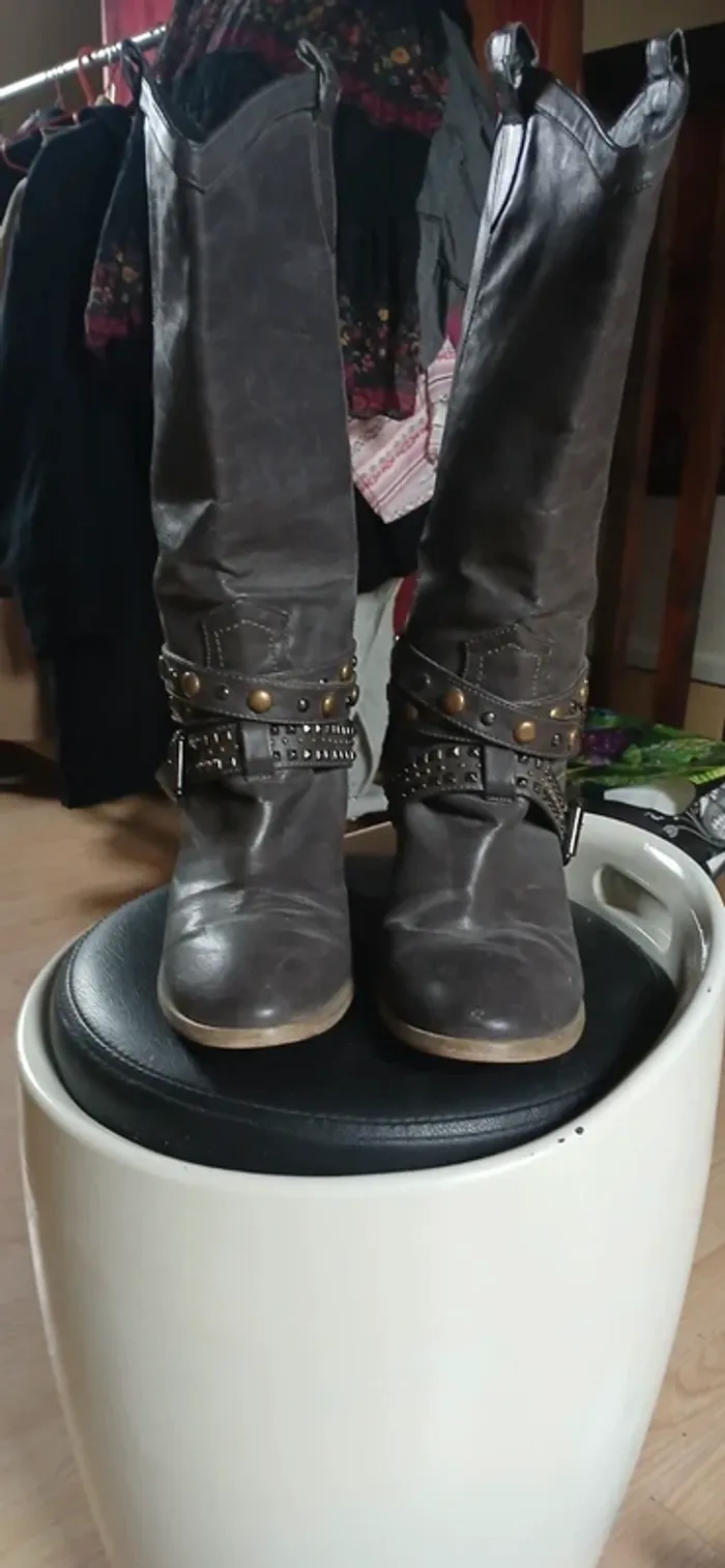 Botte gris foncé - photo numéro 2