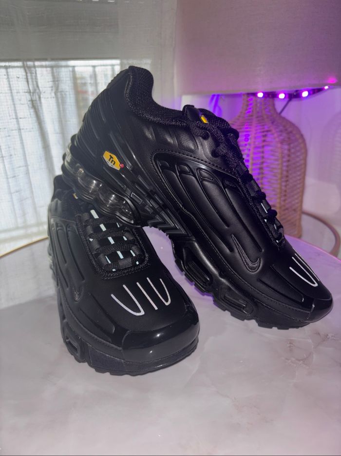 Nike Air Max Plus 3 Leather Black – Neuf avec boîte - photo numéro 2