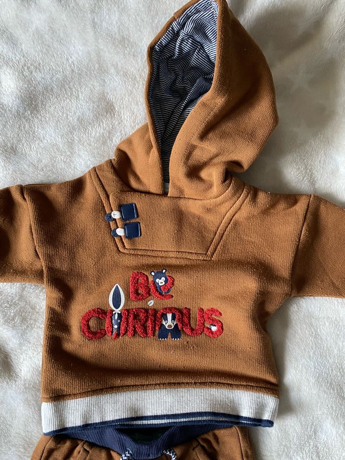 Ensemble jogging - photo numéro 3