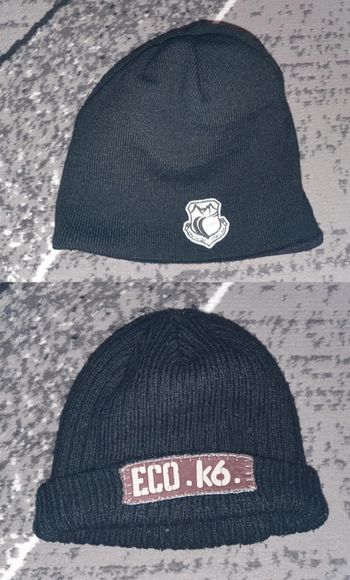 Lot de 2 bonnets TU