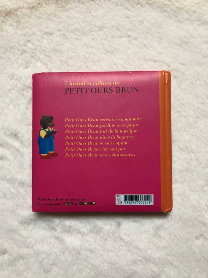 Livre 7 histoires câlines de Petit ours brun - photo numéro 2